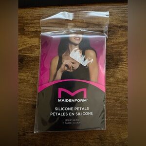 Maidenform Nude Silicone Nipple Covers